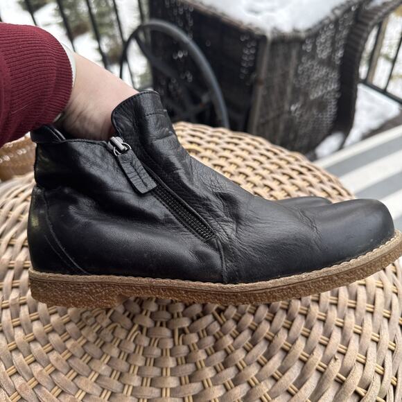 Andrea Conti Women's Ankle Boots Black Zip Comfort Flat 38 EU 7.5 US Excellent - Picture 9 of 16